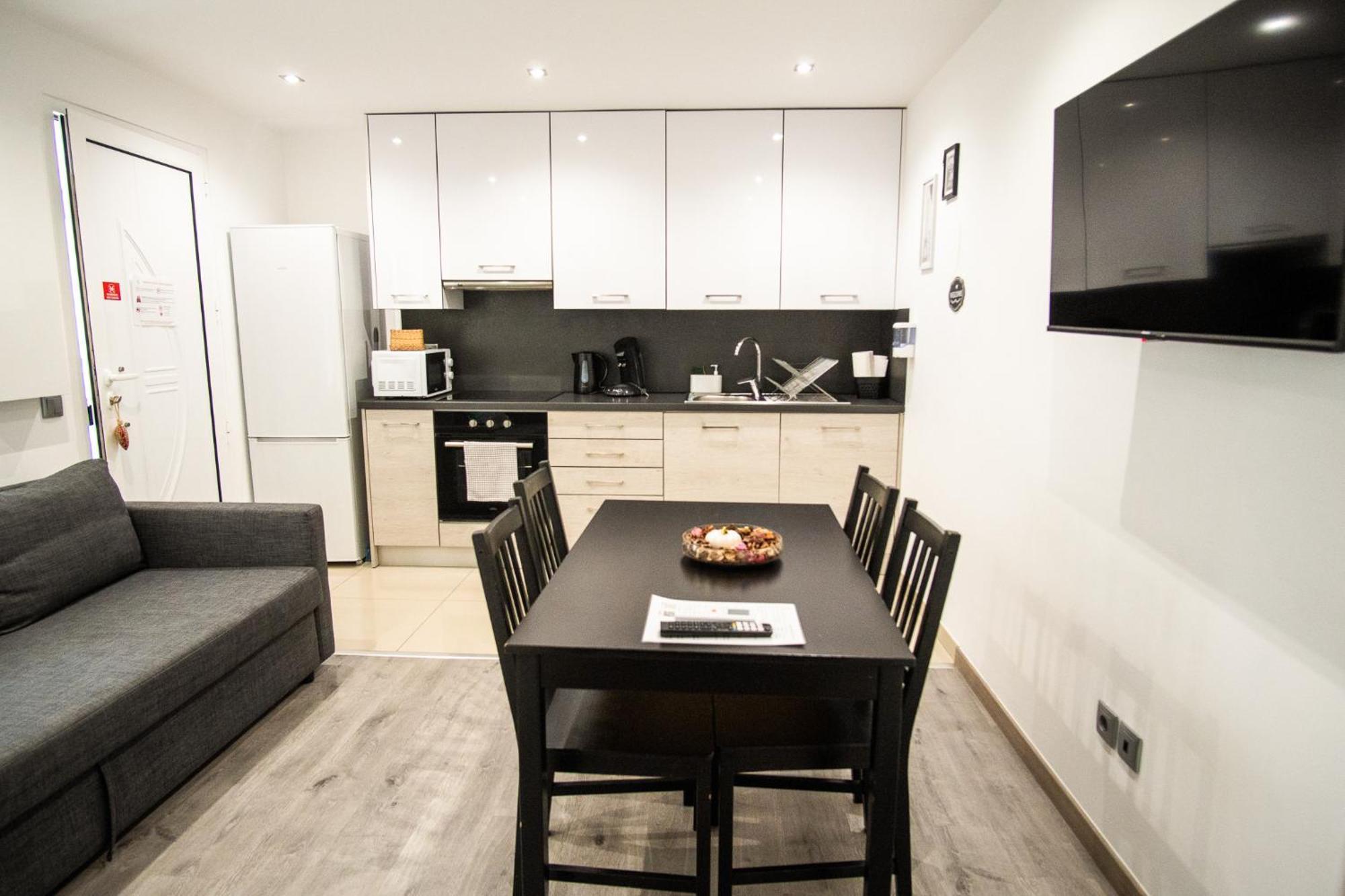 Appartement 1-4 Pers - Proche Paris, Cdg, Grand Paris Arena - A L'Ombre Du Pin "5" Le Pin  Exterior foto
